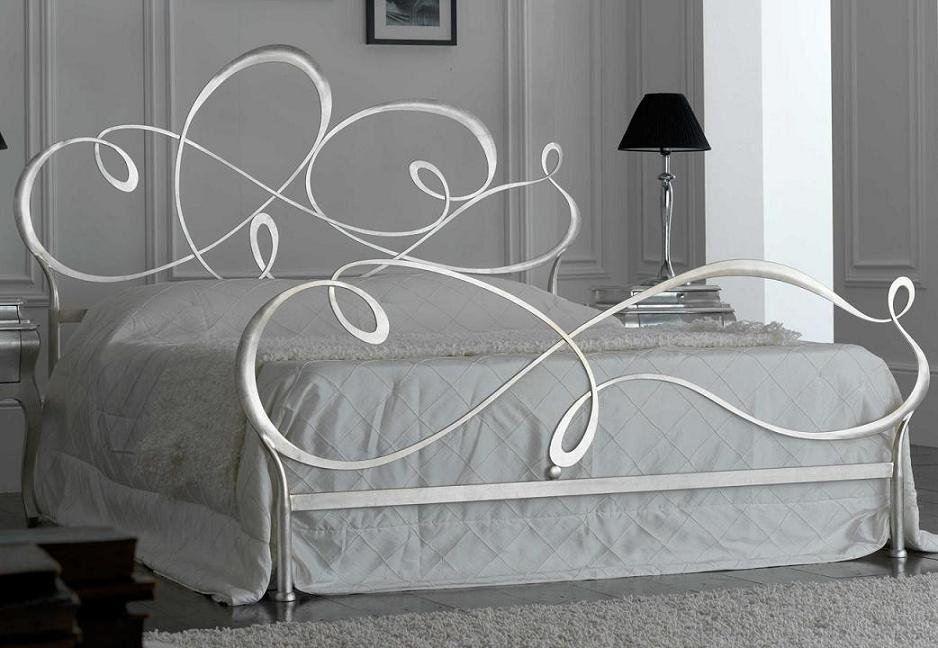 Divano letto ferro battuto bianco: divano letto piazza compra su ... Letto ferro battuto con cuscini